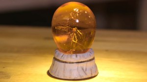 Jurassic Park Amber Egg DIY PROP SHOP