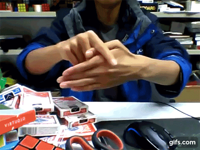 Magician Takes the Classic Disappearing Thumb Trick to an Incredible New Level