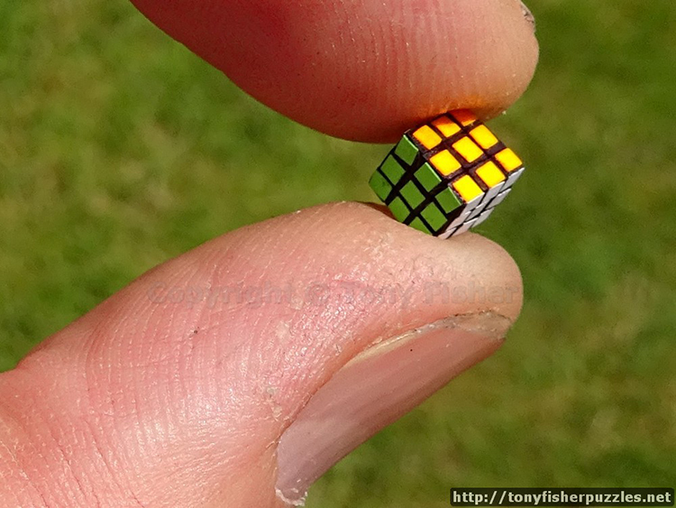 tiny rubik's cube