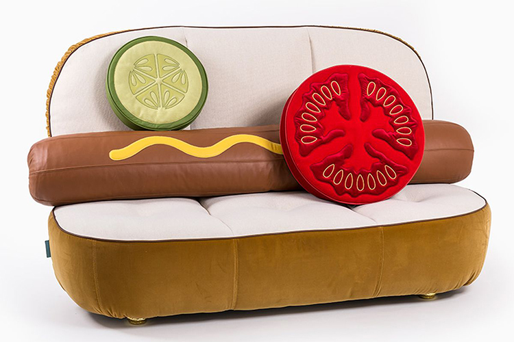 hot-dog-couch.jpg