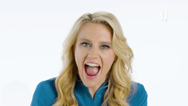 Kate McKinnon Hilariously Answers Questions From Random People on the Streets of New Yorkers2