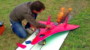 RC Airplane Equipped With Turbine Jet Engine Reaches Insane Speeds of 466 MPH