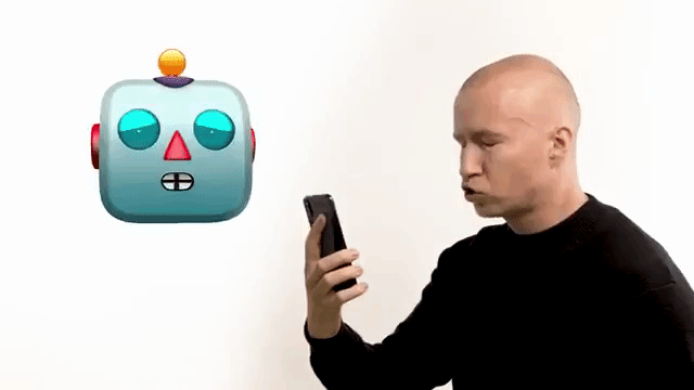 Beatboxer Makes Up Unique Sounds for the iPhone X Animojis
