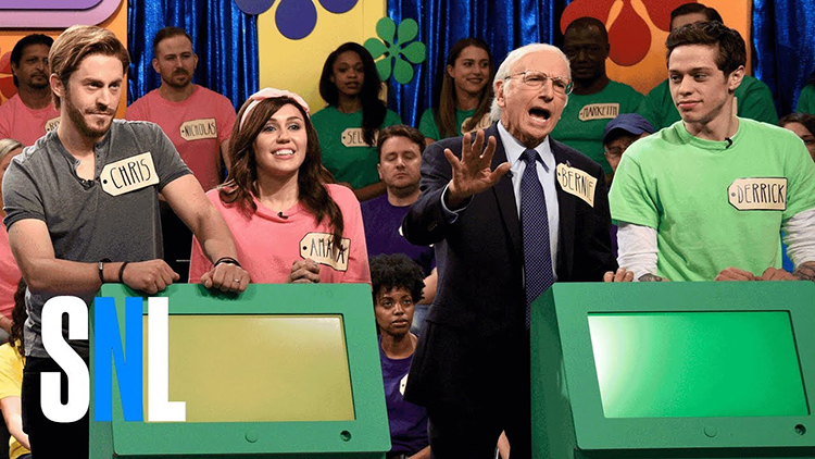 Larry David Reprises Bernie Sanders Role for 'The Price Is Right Celebrity Edition' Sketch on 'SNL'