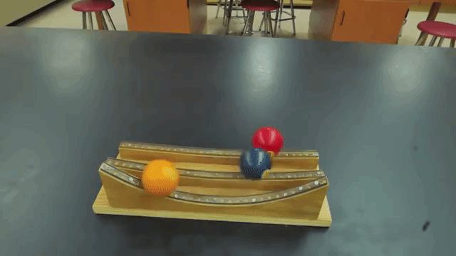 Teacher Builds Amazing Marble Tracks to Introduce Students to Motion, Acceleration, and Inertia