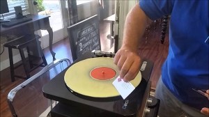 How to Clean Old Vinyl Records With Wood Glue