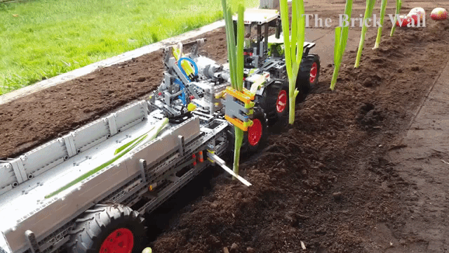 A Functioning Harvesting Machine Made Out of LEGO