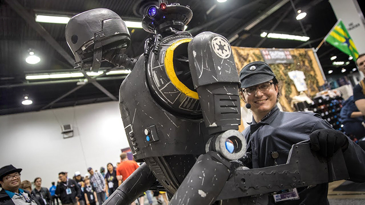 life-size-k-2so-puppet-cosplay.jpg