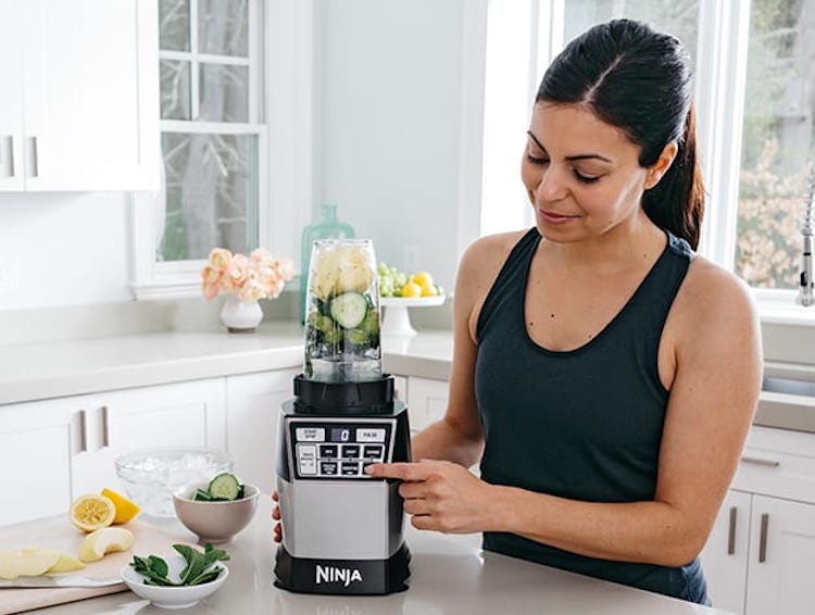 Ninja® 4-in-1 Kitchen System™ (Blender, Processor, Spiralizer, High Speed Blending Cup) Veggies