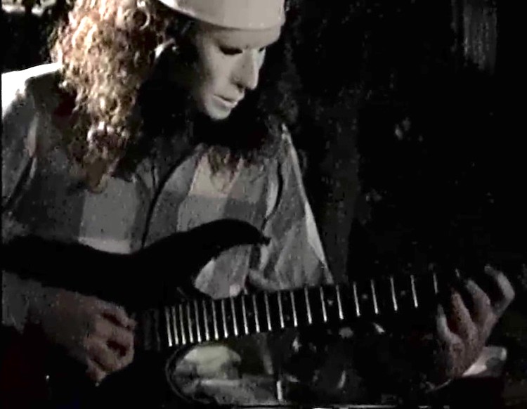 Buckethead-Backyard-Concert.jpg