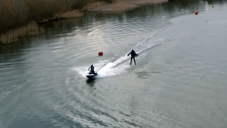 Inventor Takes His Jet Suit Out for an Exciting Speed and Agility Test Over a Lake