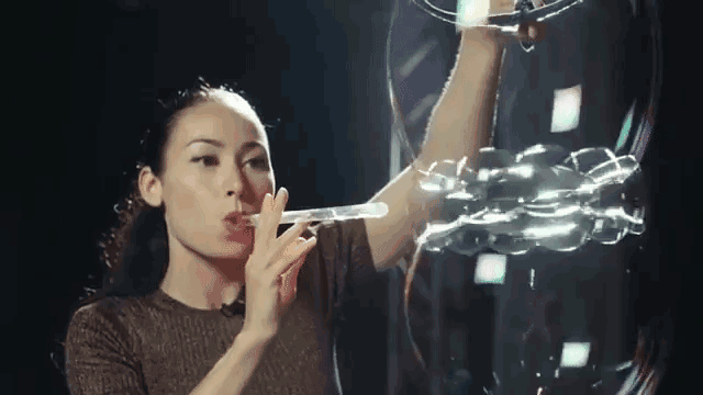 Melody Yang Makes Mind-Blowing Bubbles