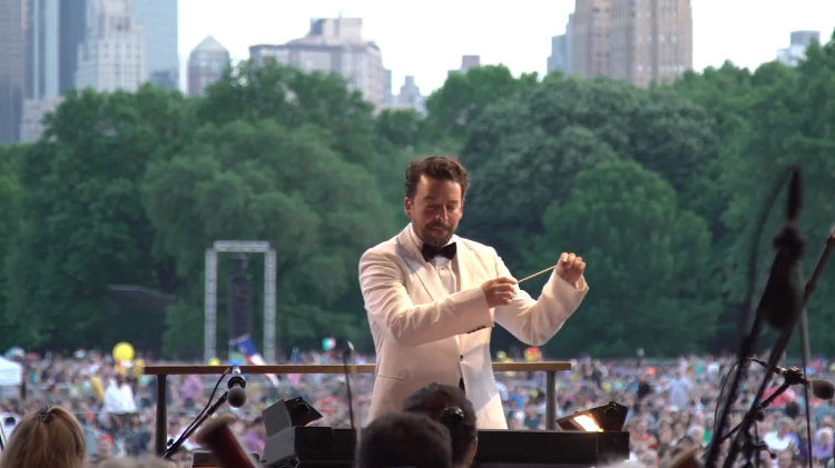 James-Gaffigan-Conducting.png