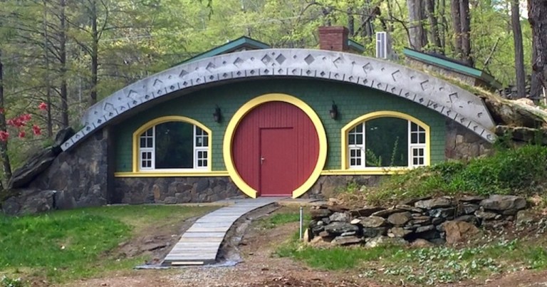 Hobbit House