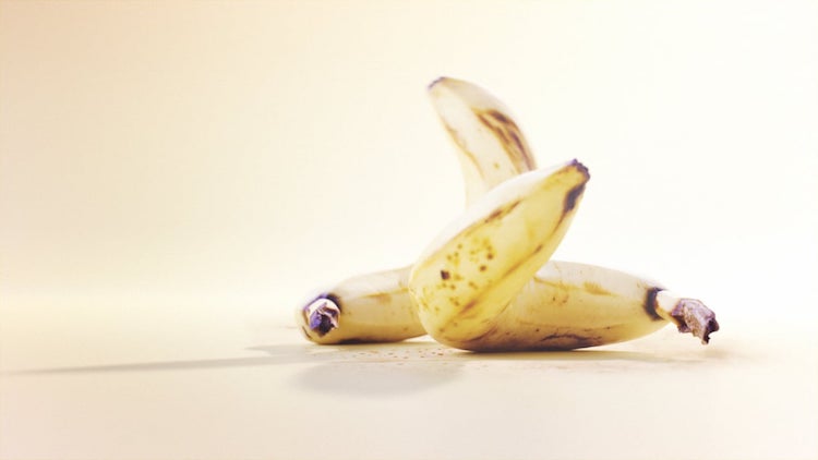 Bananas-Moving-Closer.jpg