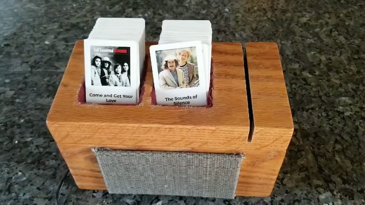 Wooden Analogue Card Reading Jukebox