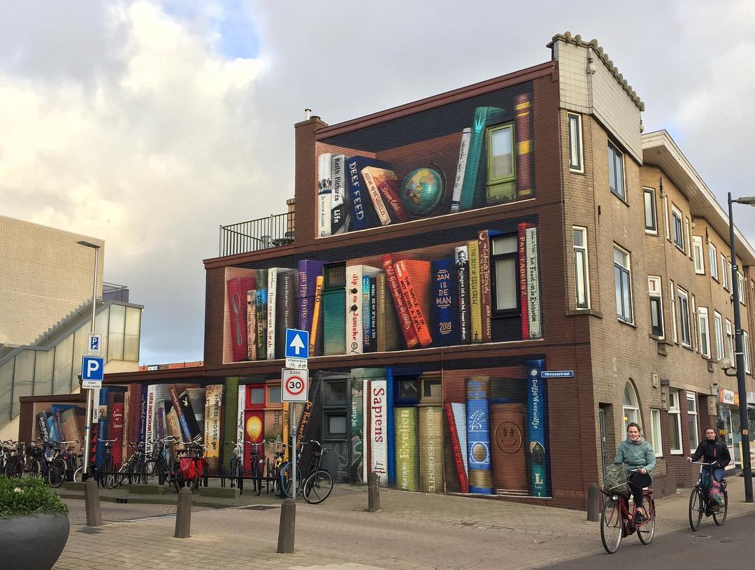 Utrecht Building Turned Into Bookshelf
