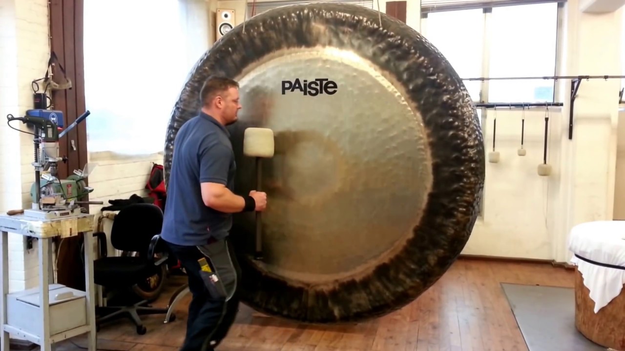 Paiste-80-inch-Gong-Demonstration-Sven-M