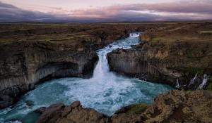 Aldeyjarfoss Waterfall Islandia