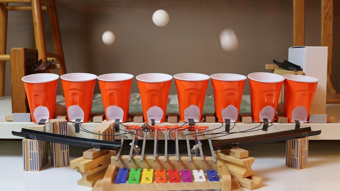 Bouncing Ping Pong Ball Xylophone Can-Can