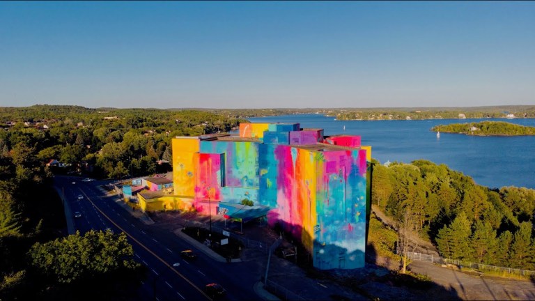 Largest Mural in Canada