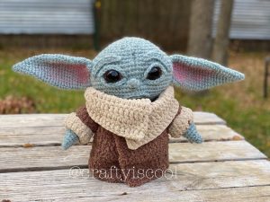 Baby Yoda Pattern on Table