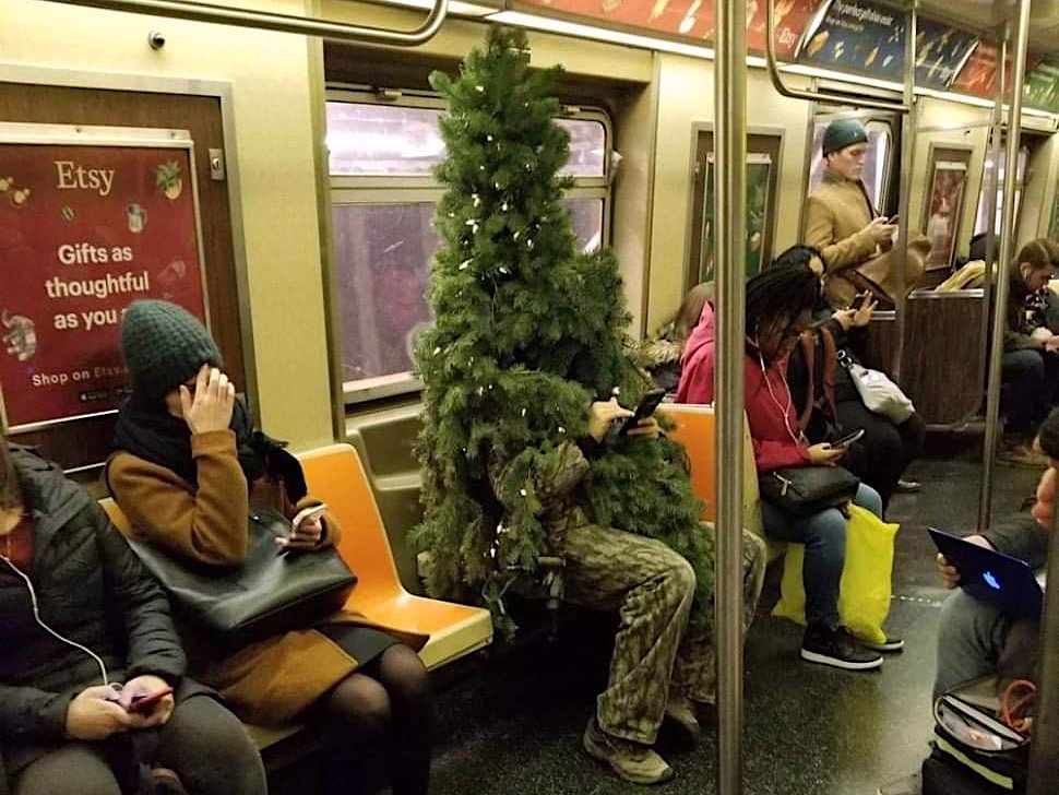 Christmas-Tree-Rides-Subway.jpeg