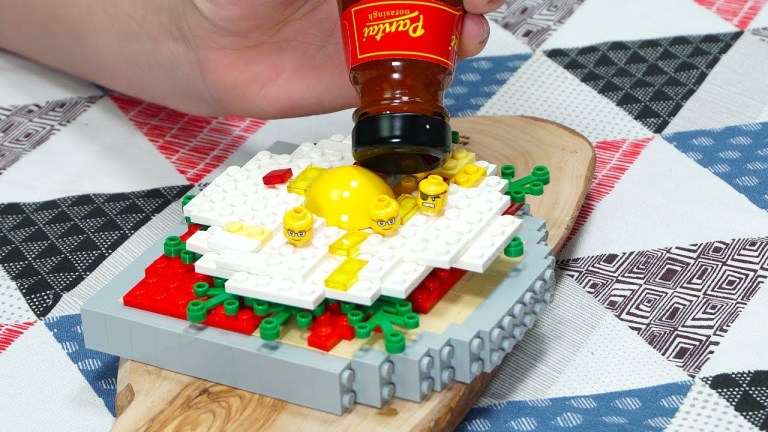 Stop Motion LEGO Sandwich