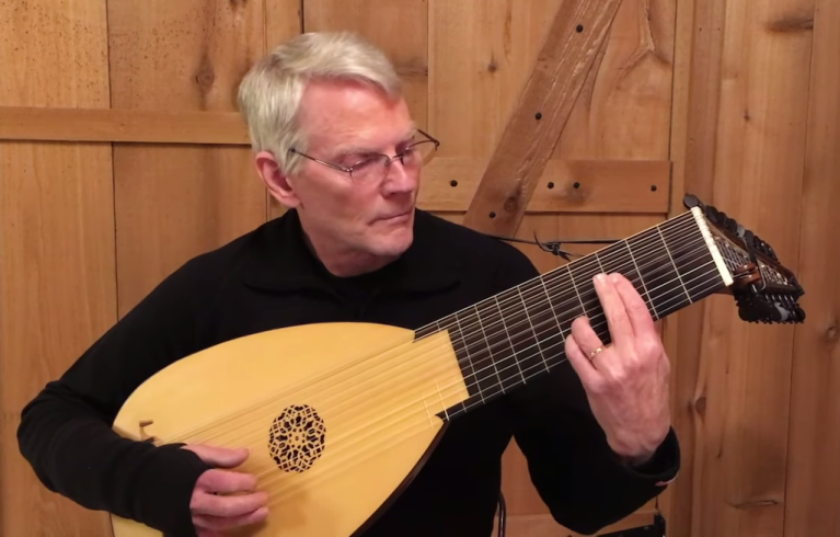 Daniel Estrem Baroque Lute