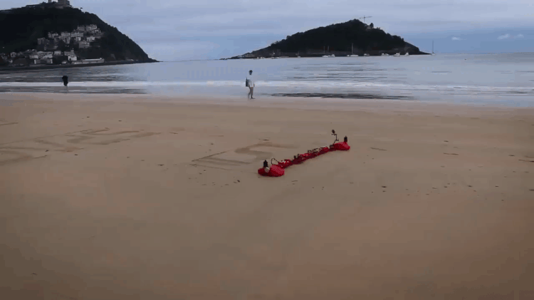 Self Propelled Sand Drawing