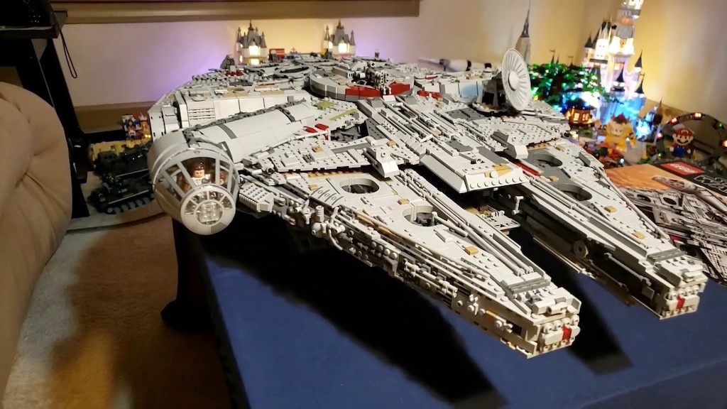Giant LEGO Millennium Falcon Ultimate Collector Animation