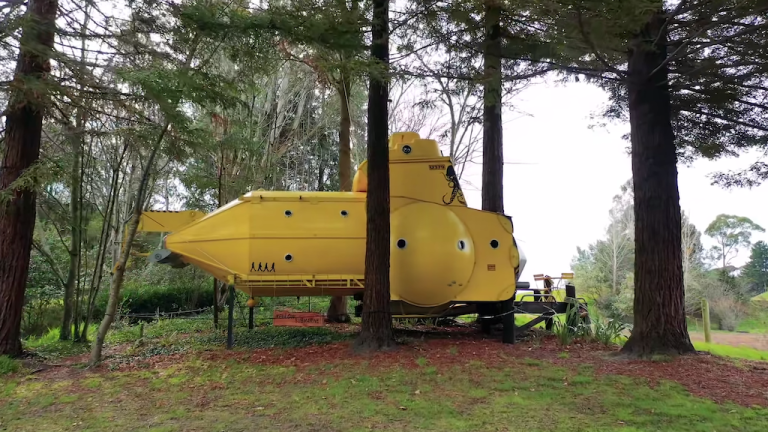 Tiny House Yellow Submarine