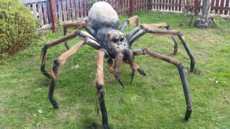 Giant Halloween Spider