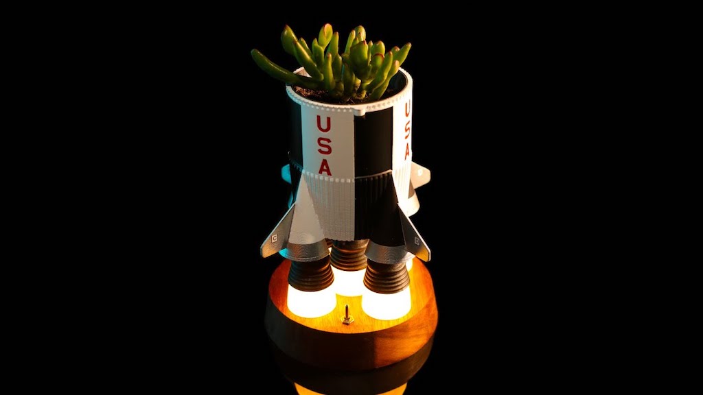 Rocket-Planter.jpg