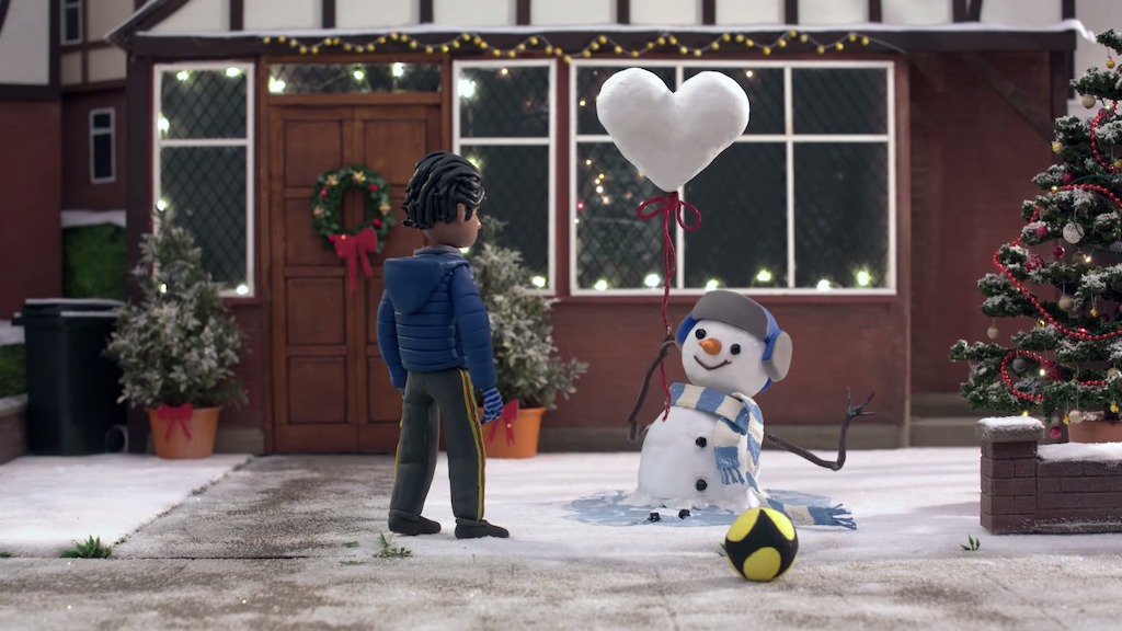 British Retailer John Lewis Asks That We Show a &#39;Little Love&#39; to Others in Their Creative 2020 ...