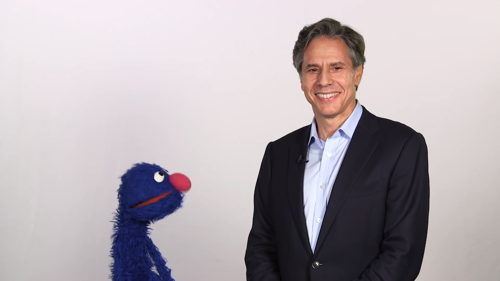 Grover-meets-Deputy-Secretary-Tony-Blink