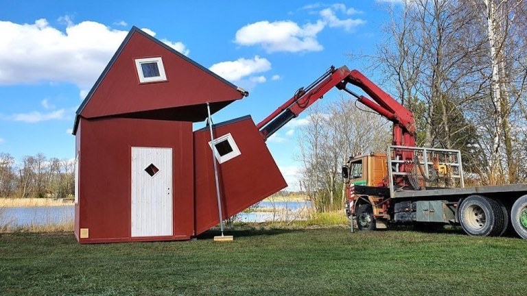 Folding Prefab Tiny House