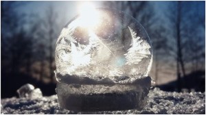 Soap Bubbles Crystallizing Magnet Freezing