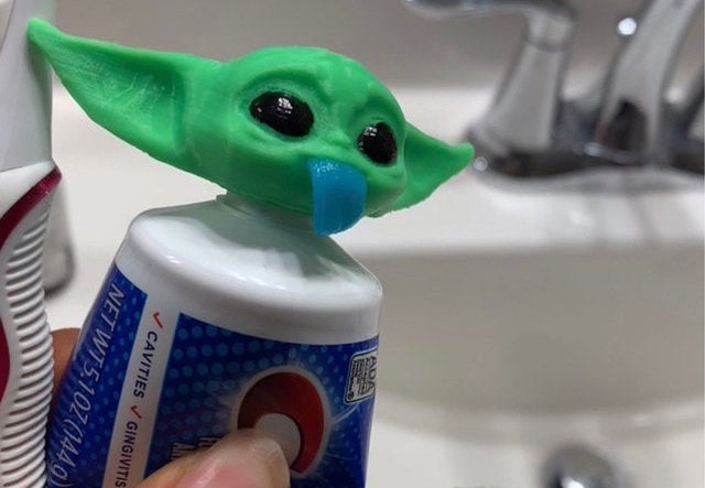 Vomiting Grogu Baby Yoda Toothpaste Topper Crest