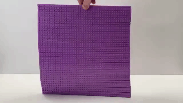 Bendable LEGO Square