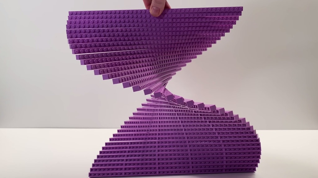 How to Build a LEGO Square That Can Bend and Twist