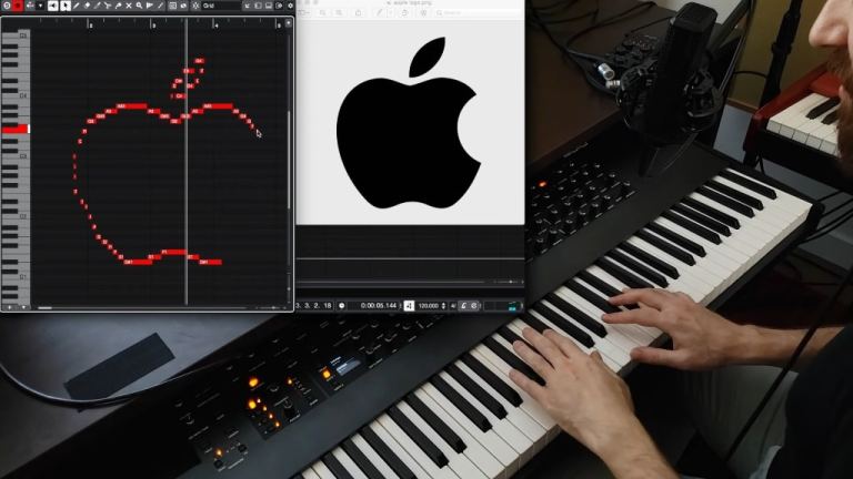 Live MIDI Art While Playing Piano