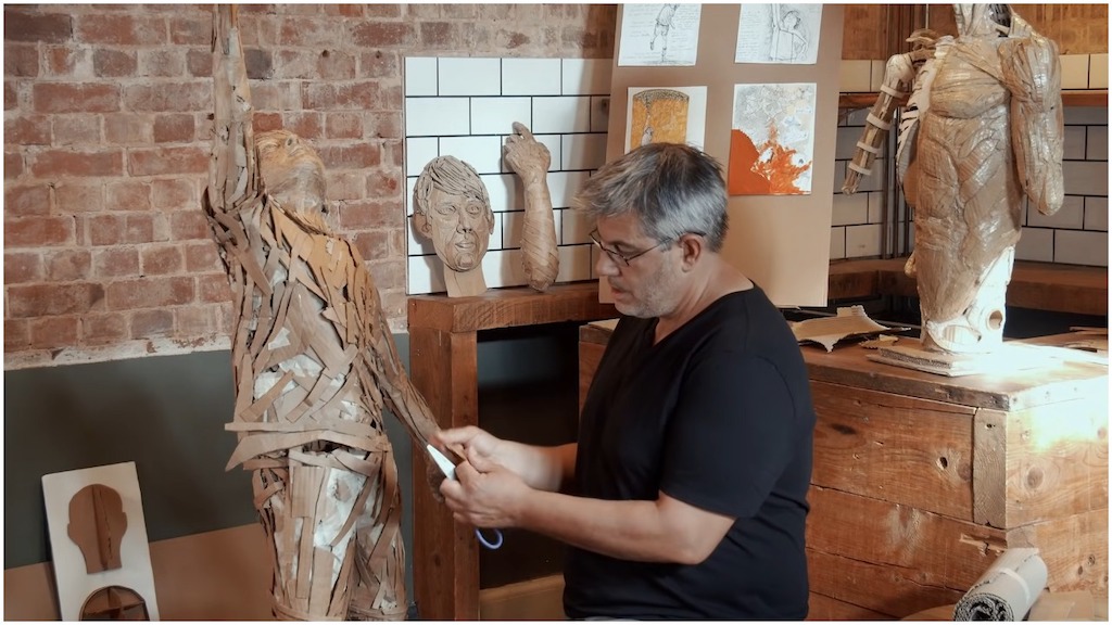 Disabled Artist Creates Wonderfully Detailed Human Sculptures Out of Recycled Cardboard