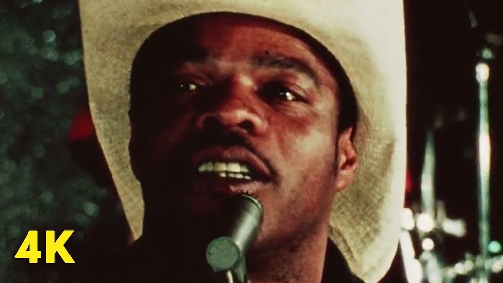 Gorgeous 360° Slow Motion Footage of Colorful Object Interactions Shot ...