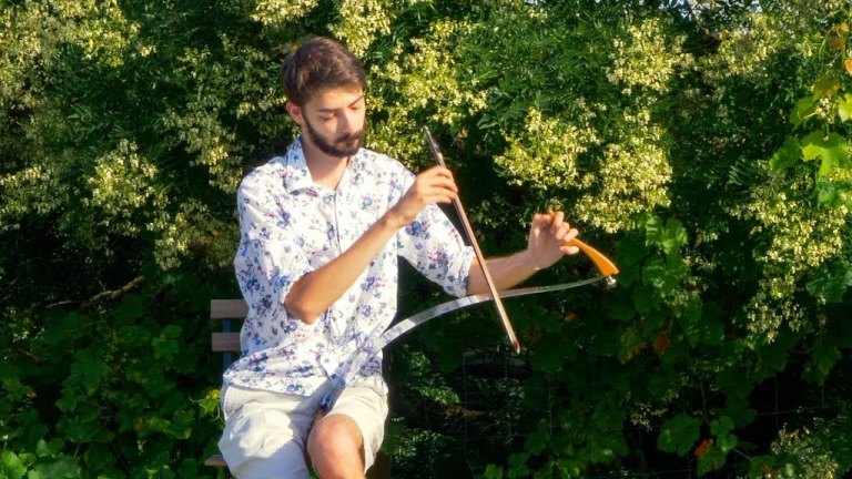 Hawaiian Theremin on Musical Saw