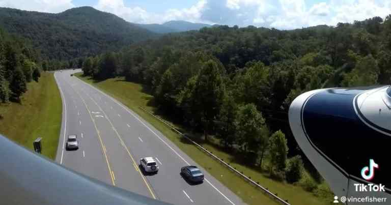 Small Plane Emergency Landing