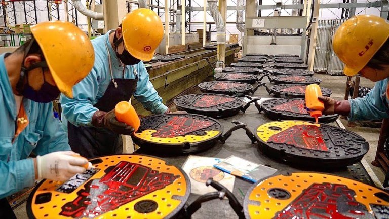 Hand Painted Manhole Covers