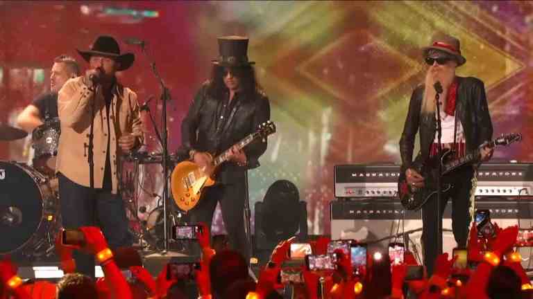 Lynyrd Skynyrd Tribute Medley CMT Awards