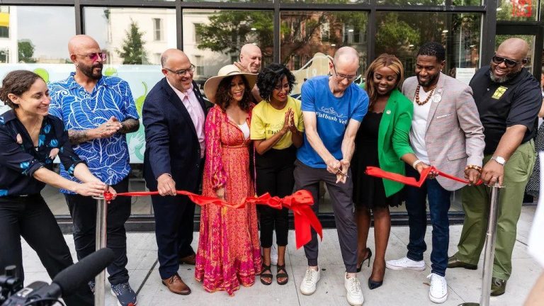 Flatbush Cats Ribbon Cutting