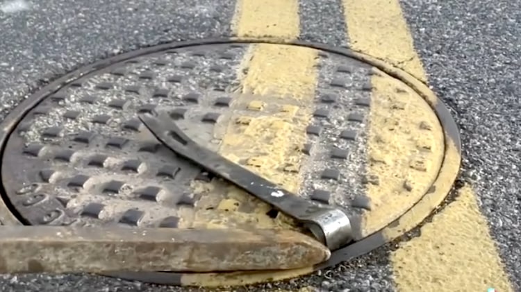 Manhole Cover Alignment